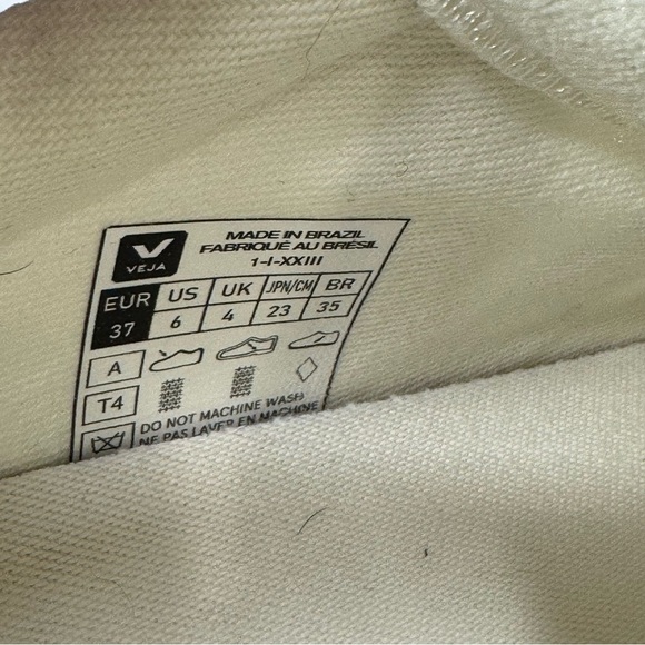 Veja Campo white steel canvas sneaker. Size 6 - Picture 11 of 12